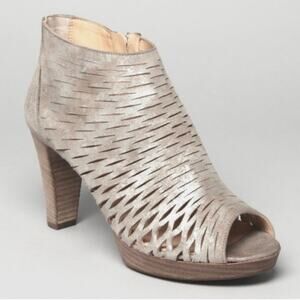 PAUL GREEN | Tacey Metallic Perforated Leather
Peep Toe Ankle Booties | 6 (3.5)